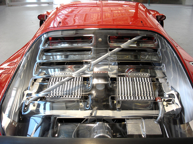 Illustration for article titled Ferrari F40 LM: Supercar Teardown